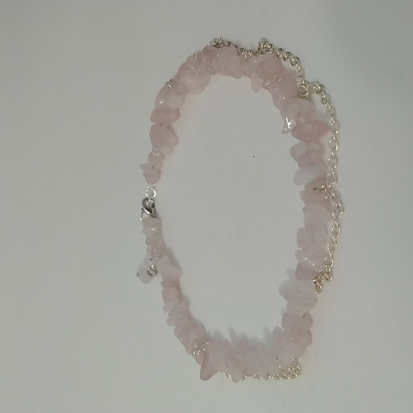 Handmade Quartz Chip Choker - Picture 4 of 4